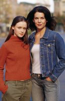 gilmore_girls_credit_the_wb_photofest_croppedjpg